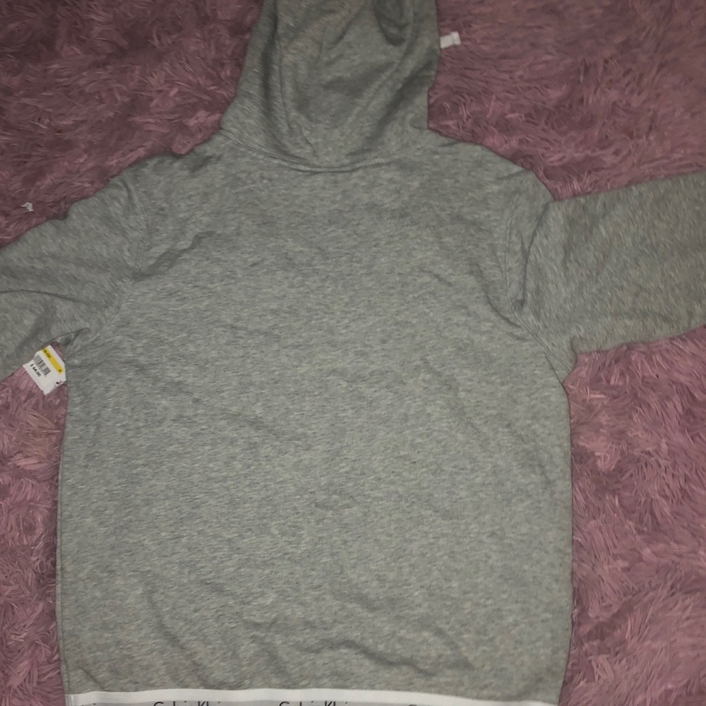 Clothes - Picture 4 of 5